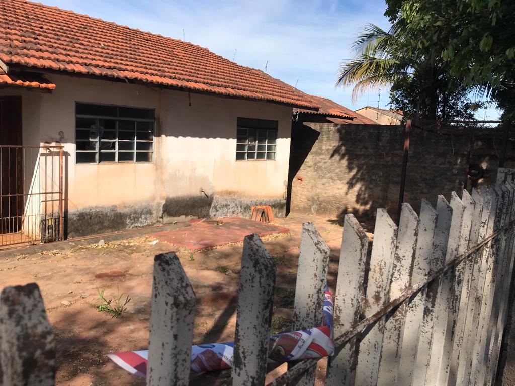 Rua James Cavalcante - casa 02 - Conj. Helio Lopes