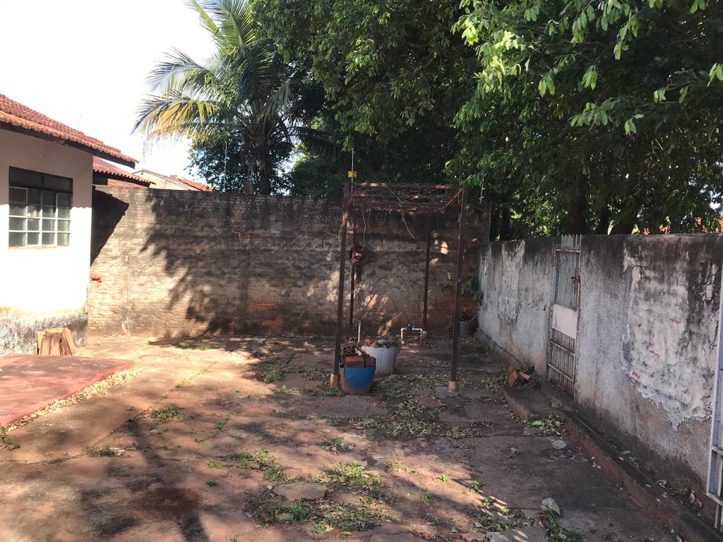 Rua James Cavalcante - casa 02 - Conj. Helio Lopes