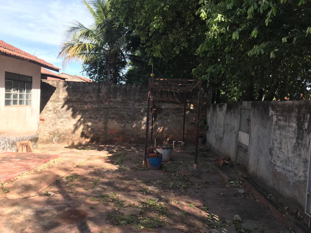 Rua James Cavalcante - casa 02 - Conj. Helio Lopes